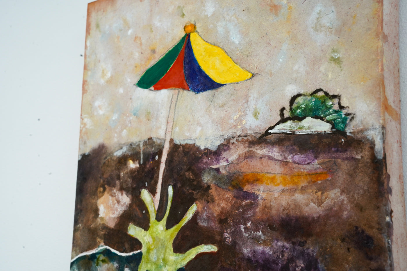 Ahmed Mannan《Under the Parasol》